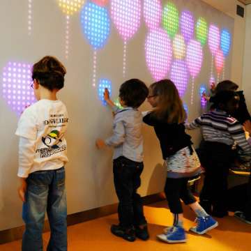 NYOYN's Interactive Wall of Light