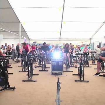 WebRacing Peloton at the Tour of France