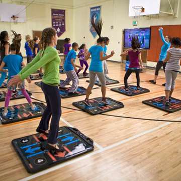 DDR Classroom Edition Keeps Students Fit