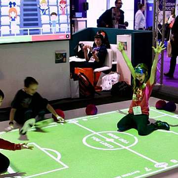 New WizeFloor Wall Mode and Dungeon Jump App Presented at Bett Show